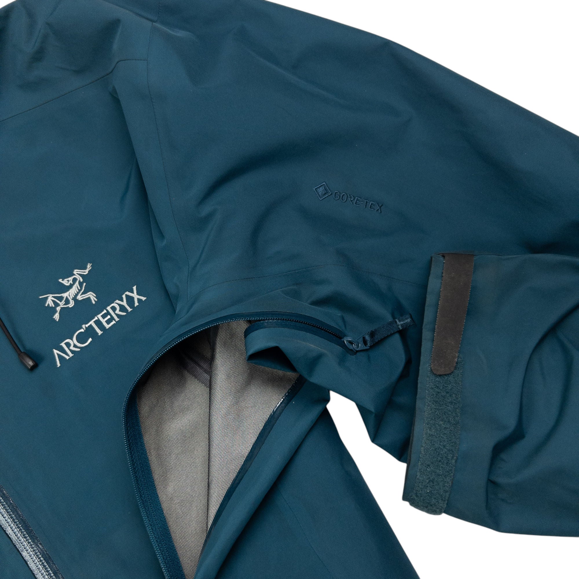 Arcteryx Beta Goretex Jacket Size XL