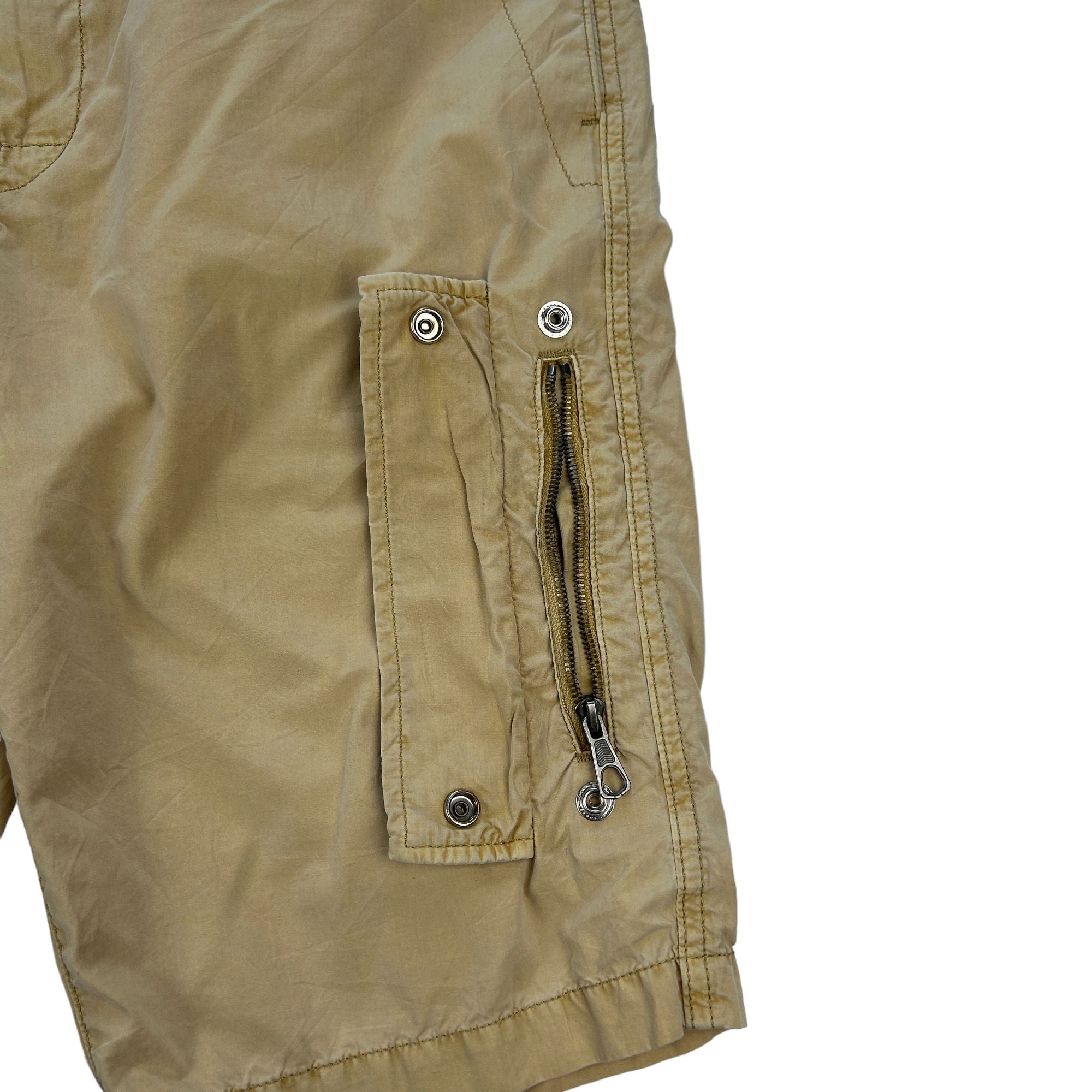 Vintage True Religion Cargo Shorts Size W34