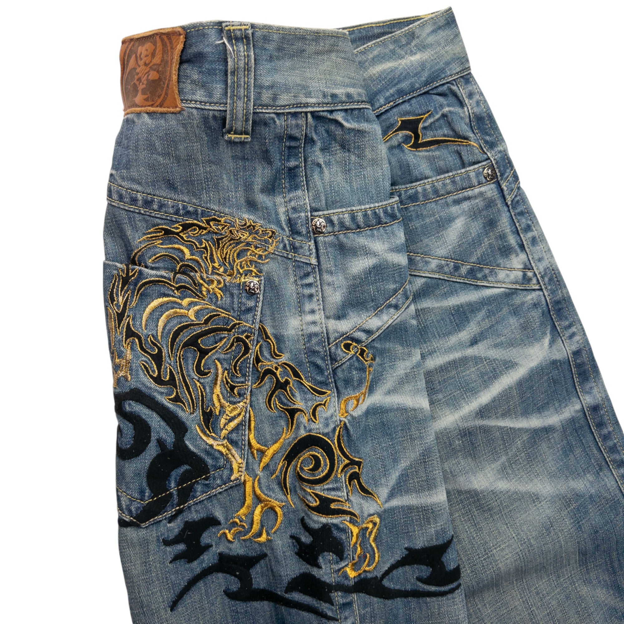 Vintage Big Train Embroidered Tribal Tiger Japanese Denim Jeans Size W30
