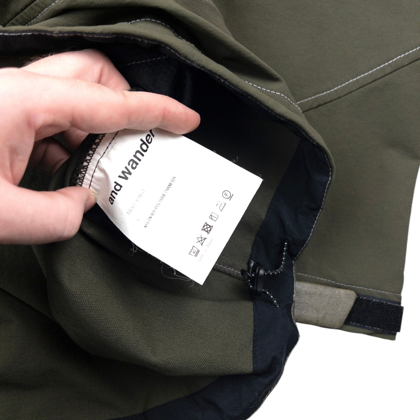 And Wander Pullover Rain Jacket Size M