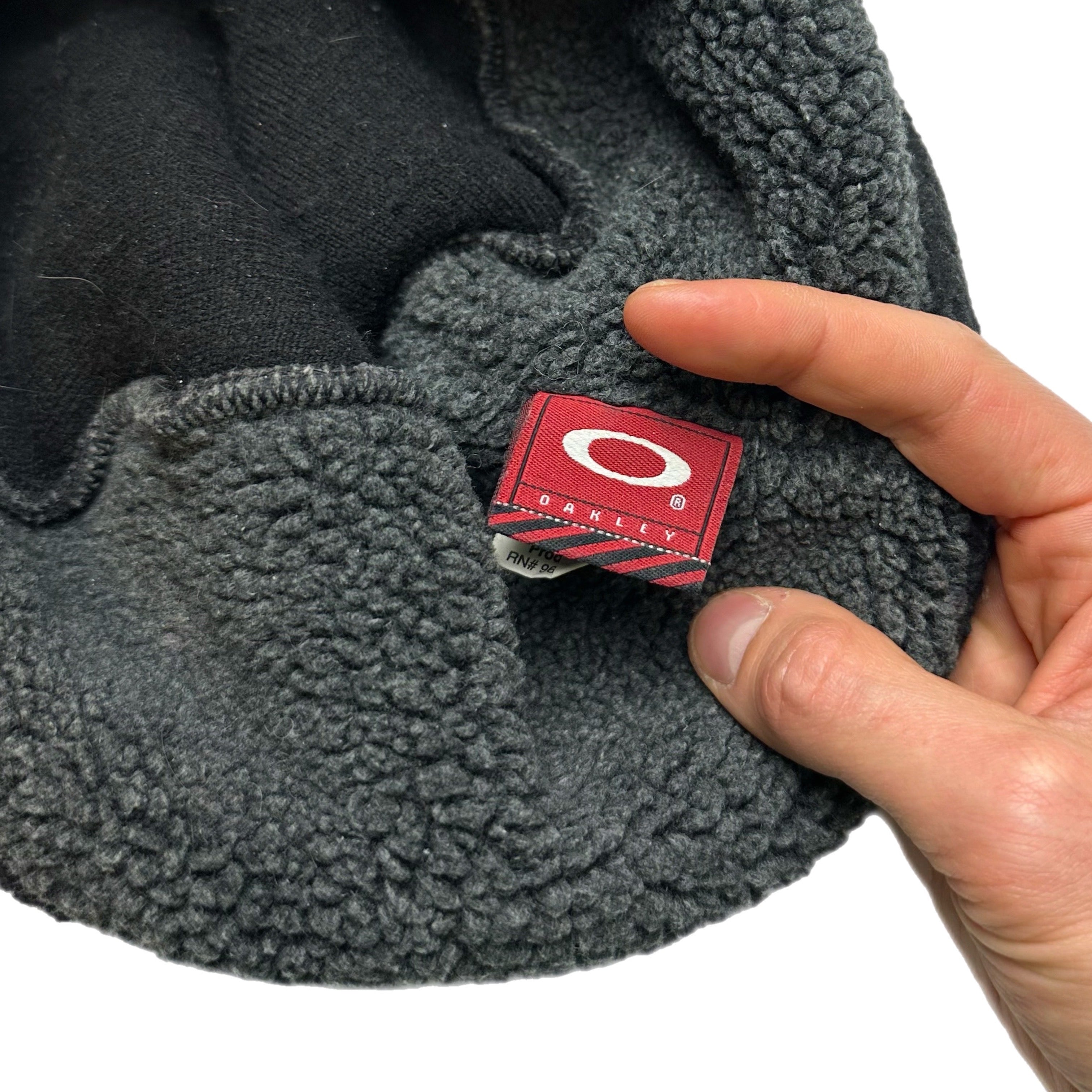 Vintage Oakley Skull Moscow Trapper Hat