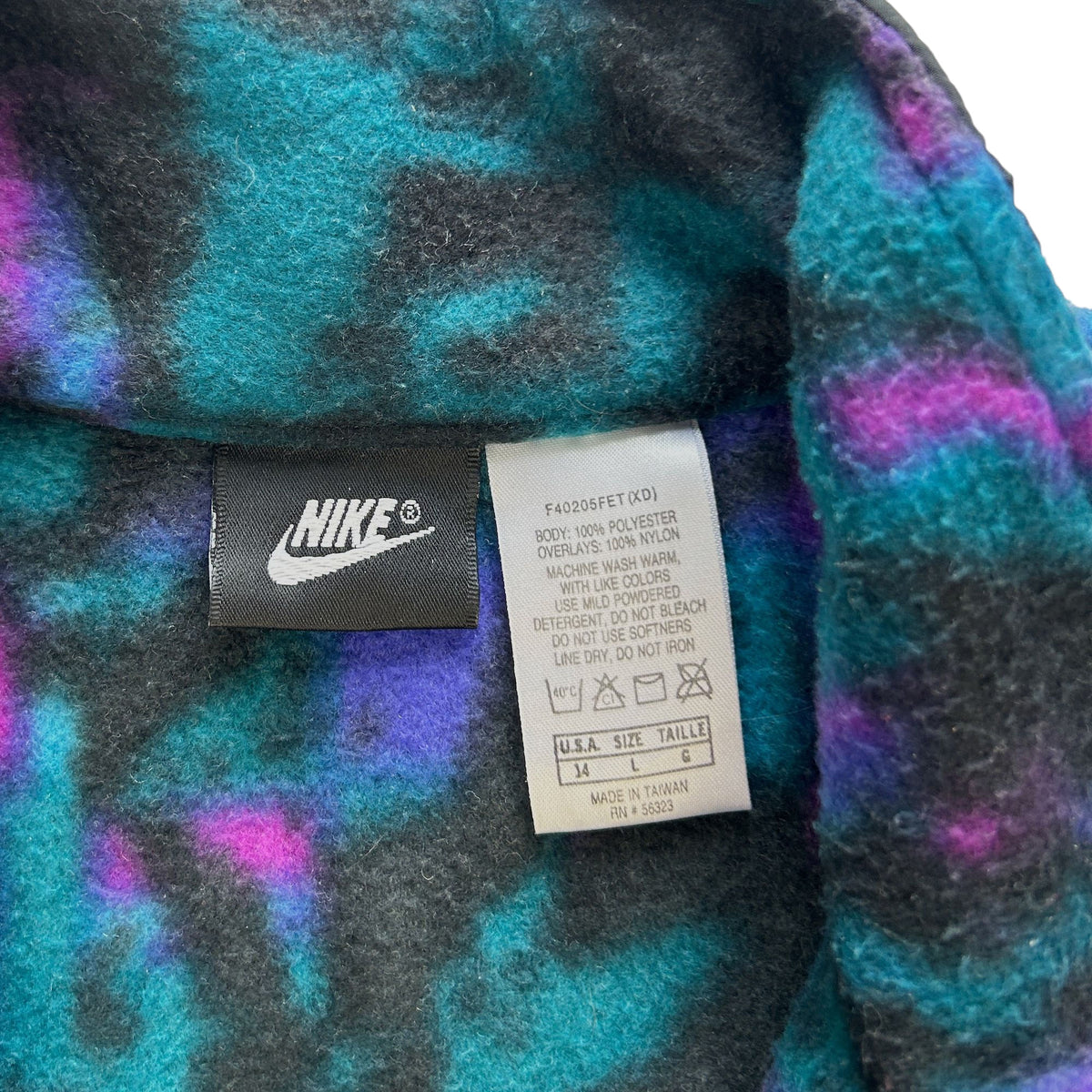 Vintage Nike Q Zip Pattern Fleece Size L