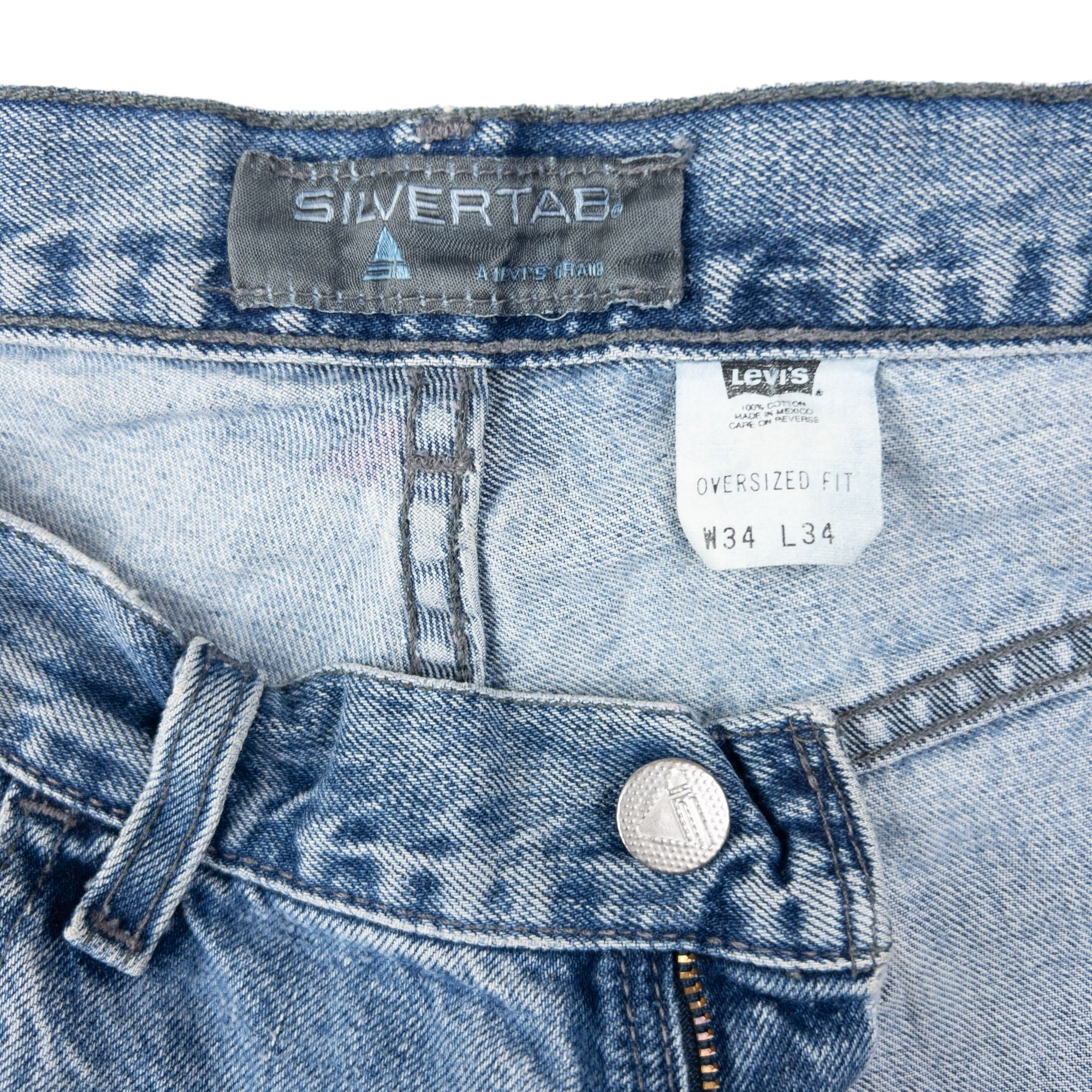 Vintage Levi's Silver Tab Oversized Denim Jeans Size W34