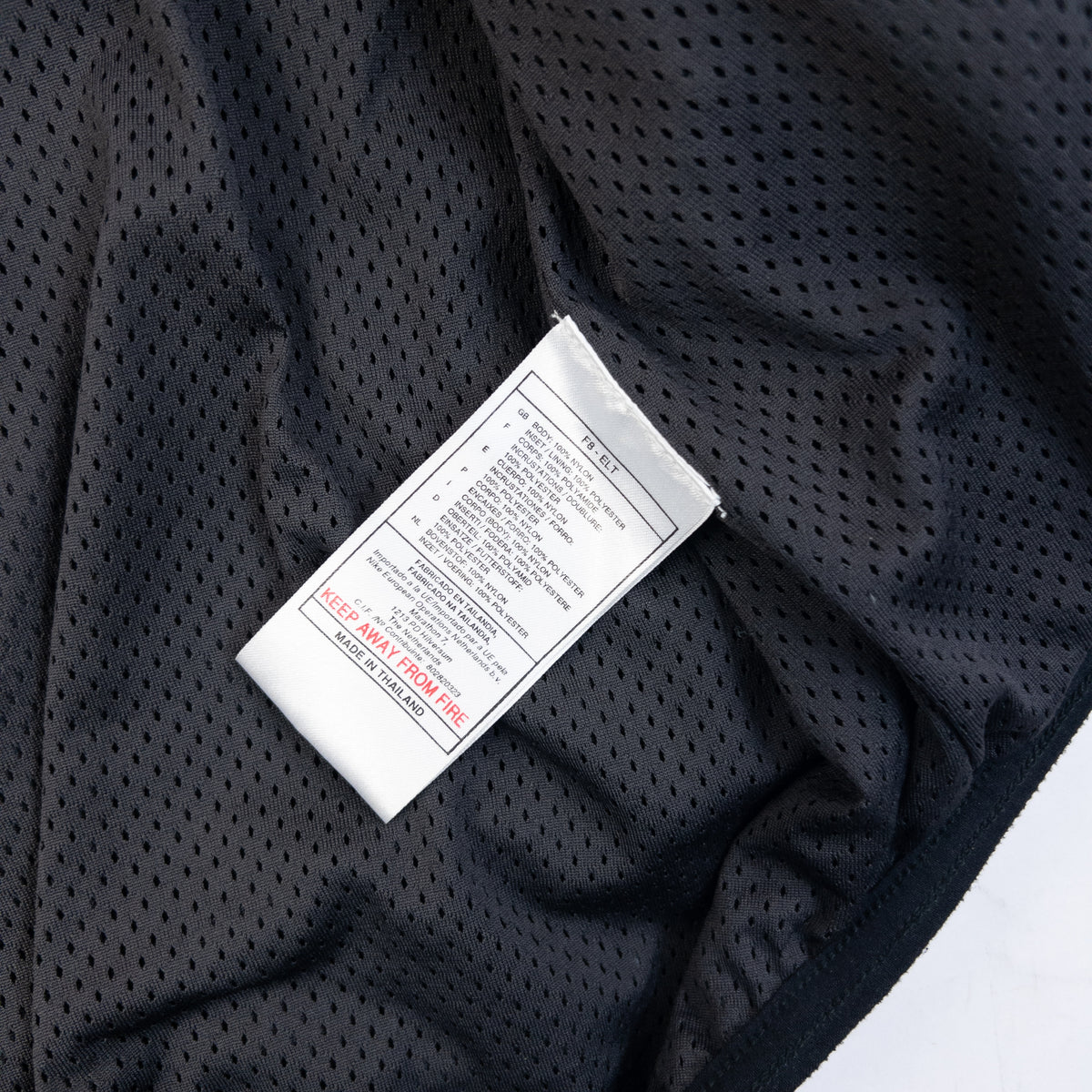 Vintage 2000s Nike ACG Multi Pocket Cargo Vest Gilet in black (polyester), photo 8
