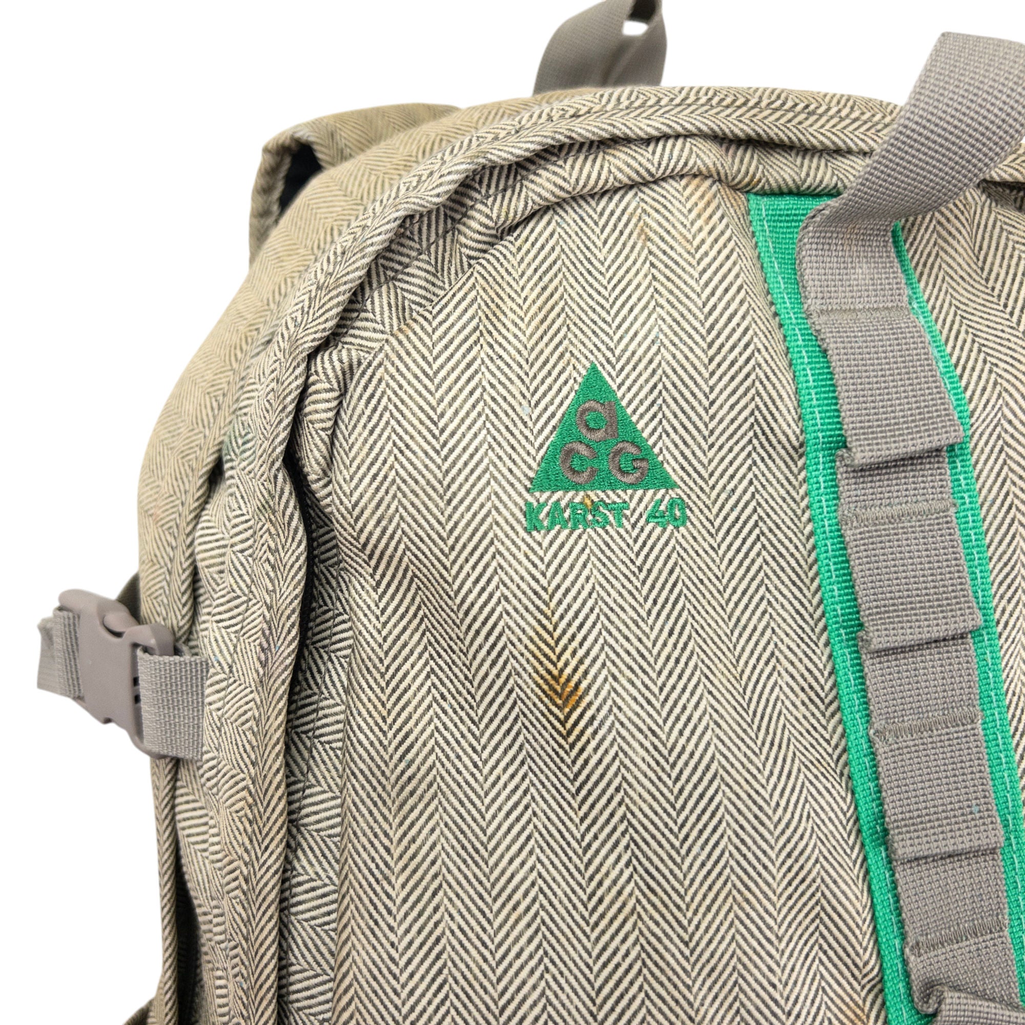 Vintage Nike ACG Karst 40 Backpack