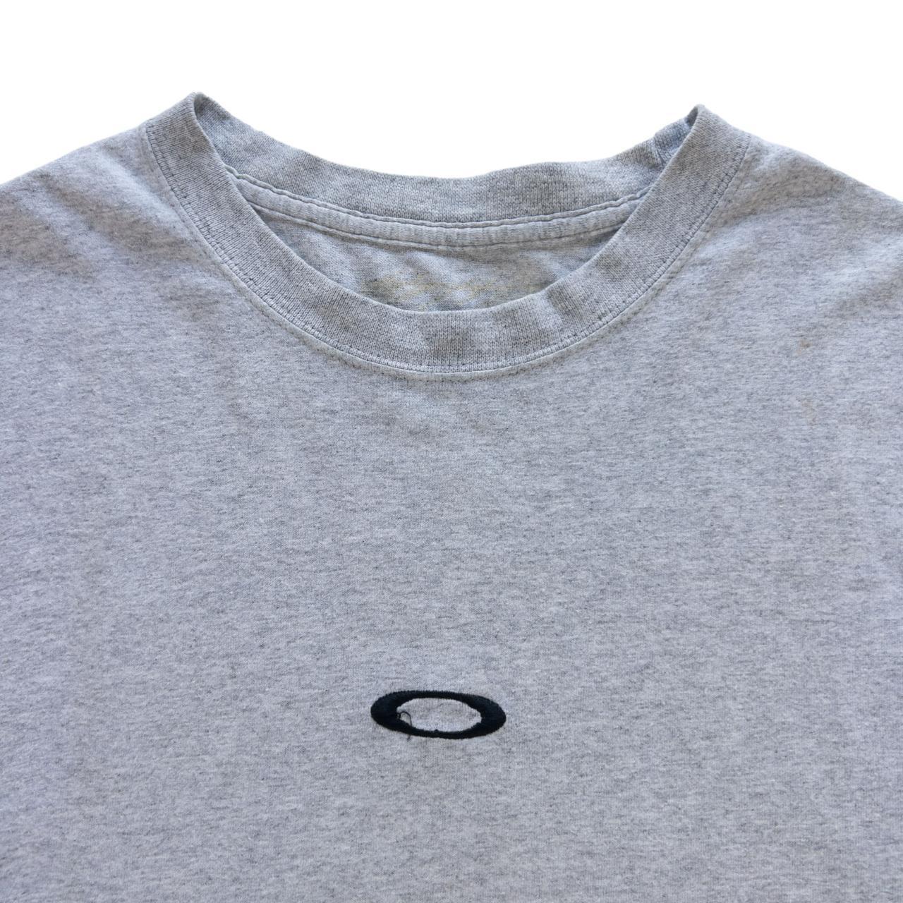 Vintage Oakley Center Logo T Shirt Size M
