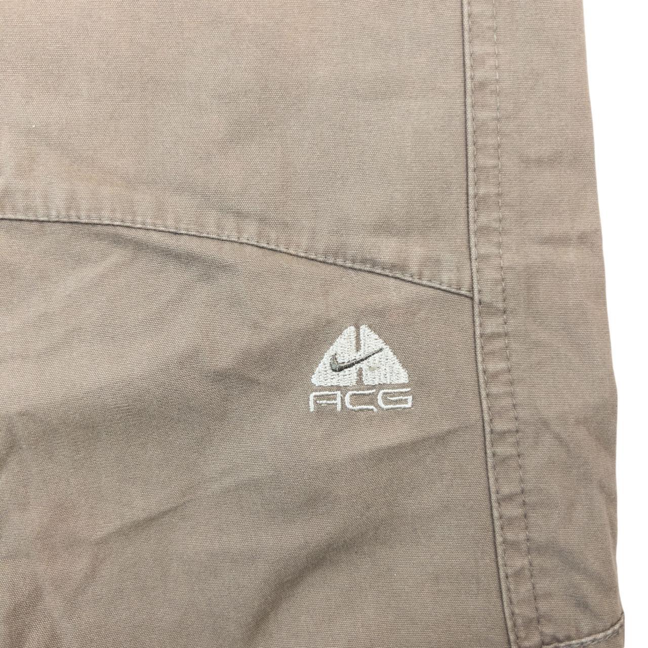 Vintage Nike ACG Cargo Trousers Size W33