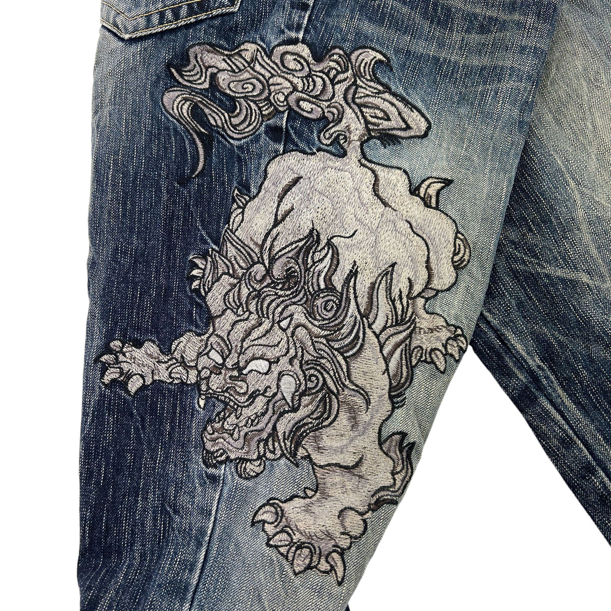 Vintage Lion Nippon Embroidered Japanese Denim Jeans Size W34