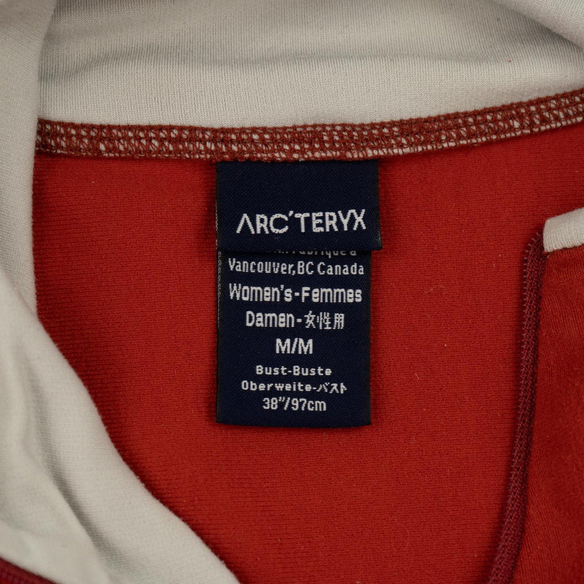 Vintage Arcteryx Q Zip Jumper Womens Size M