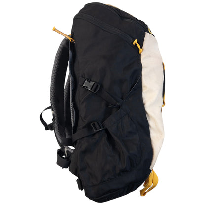 Vintage 2000s Mountain Hardwear Backpack