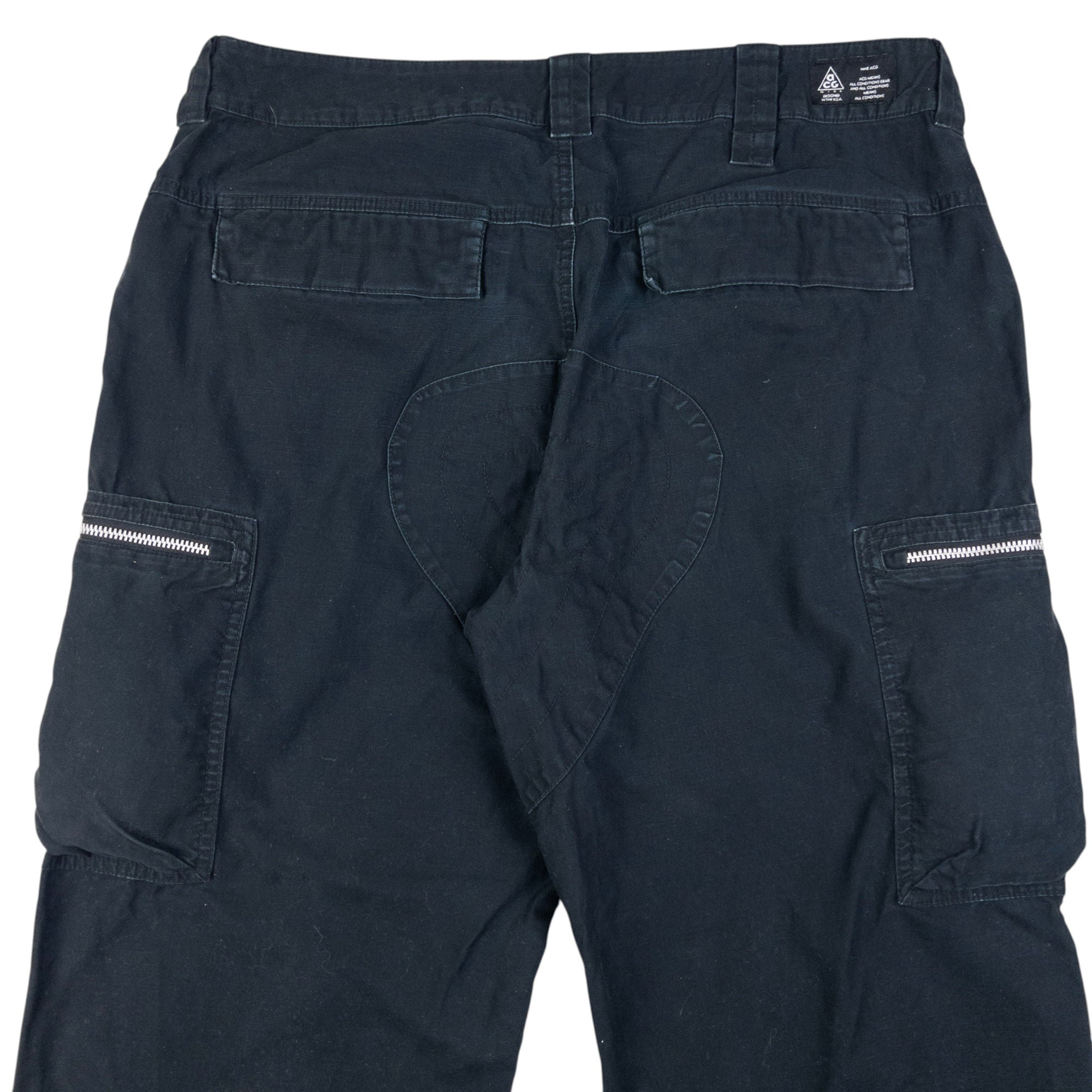 Vintage Nike ACG Roll Up Cargo Trousers Size W36