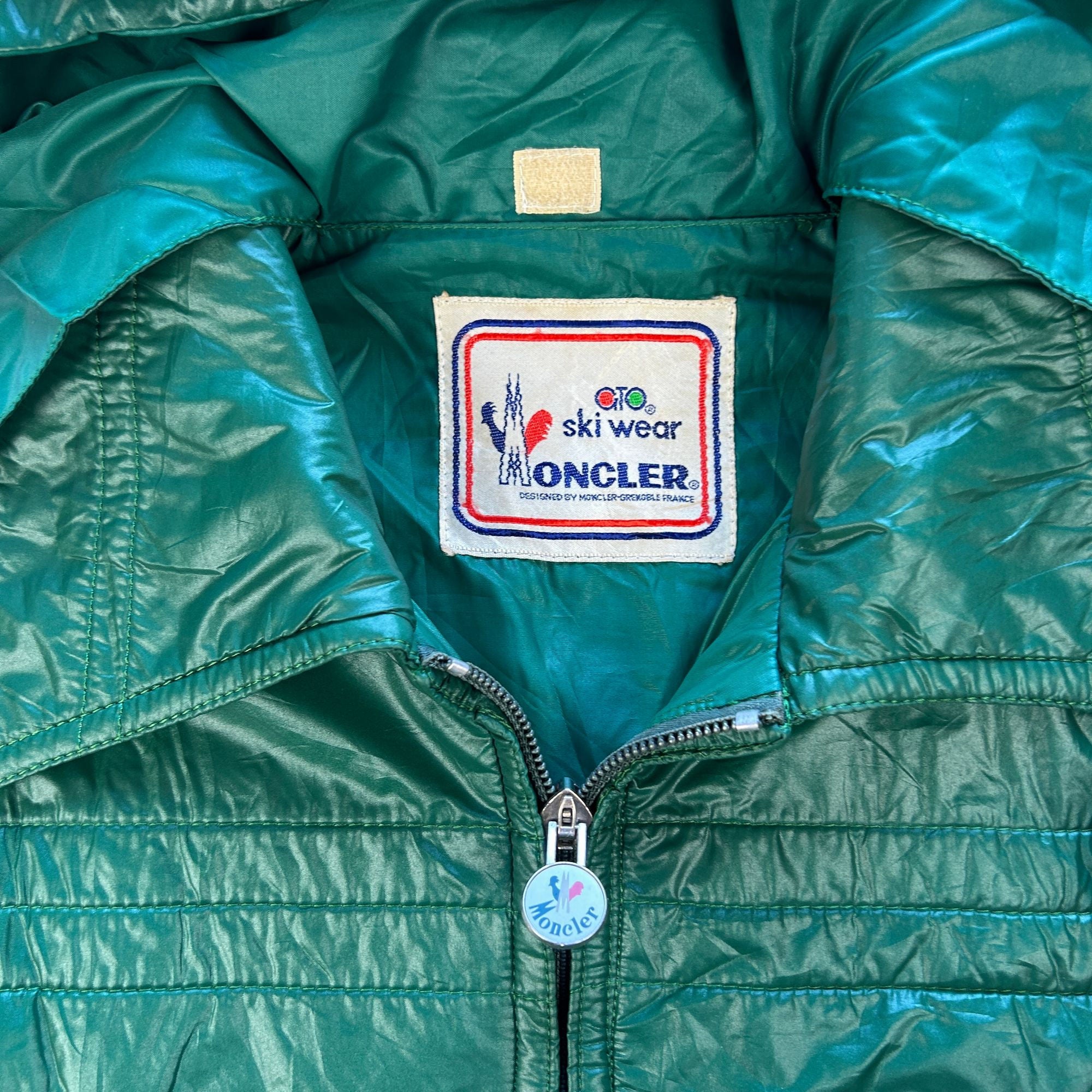 Moncler Green Hooded Jacket | Second Wave Vintage - second wave 