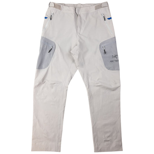 Vintage Arcteryx Lightweight Trousers Size W32