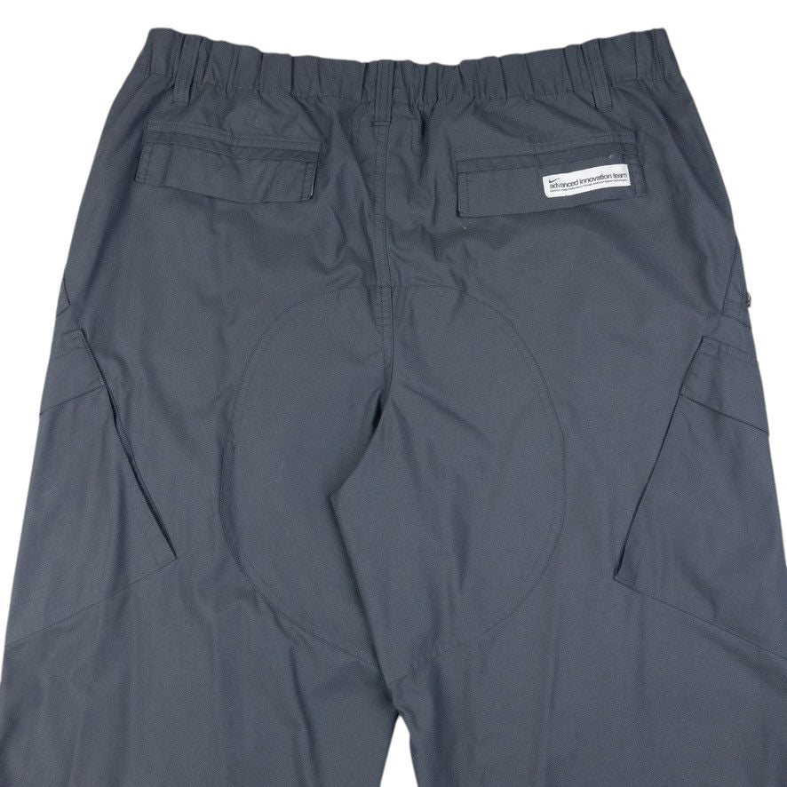 Vintage Nike Advanced Innovation Team Multi Pocket Cargo Trousers Size XL