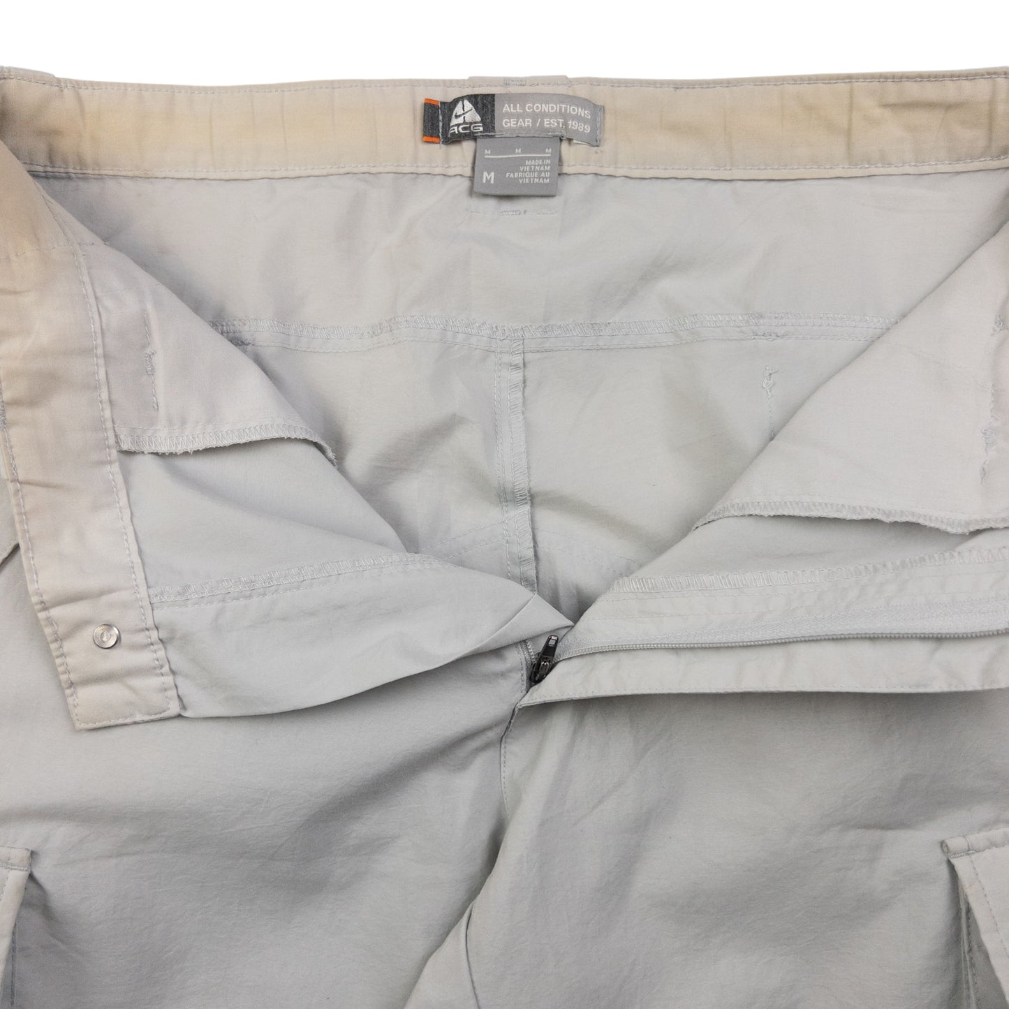Vintage Nike ACG Zip Off Cargo Trousers Size W34