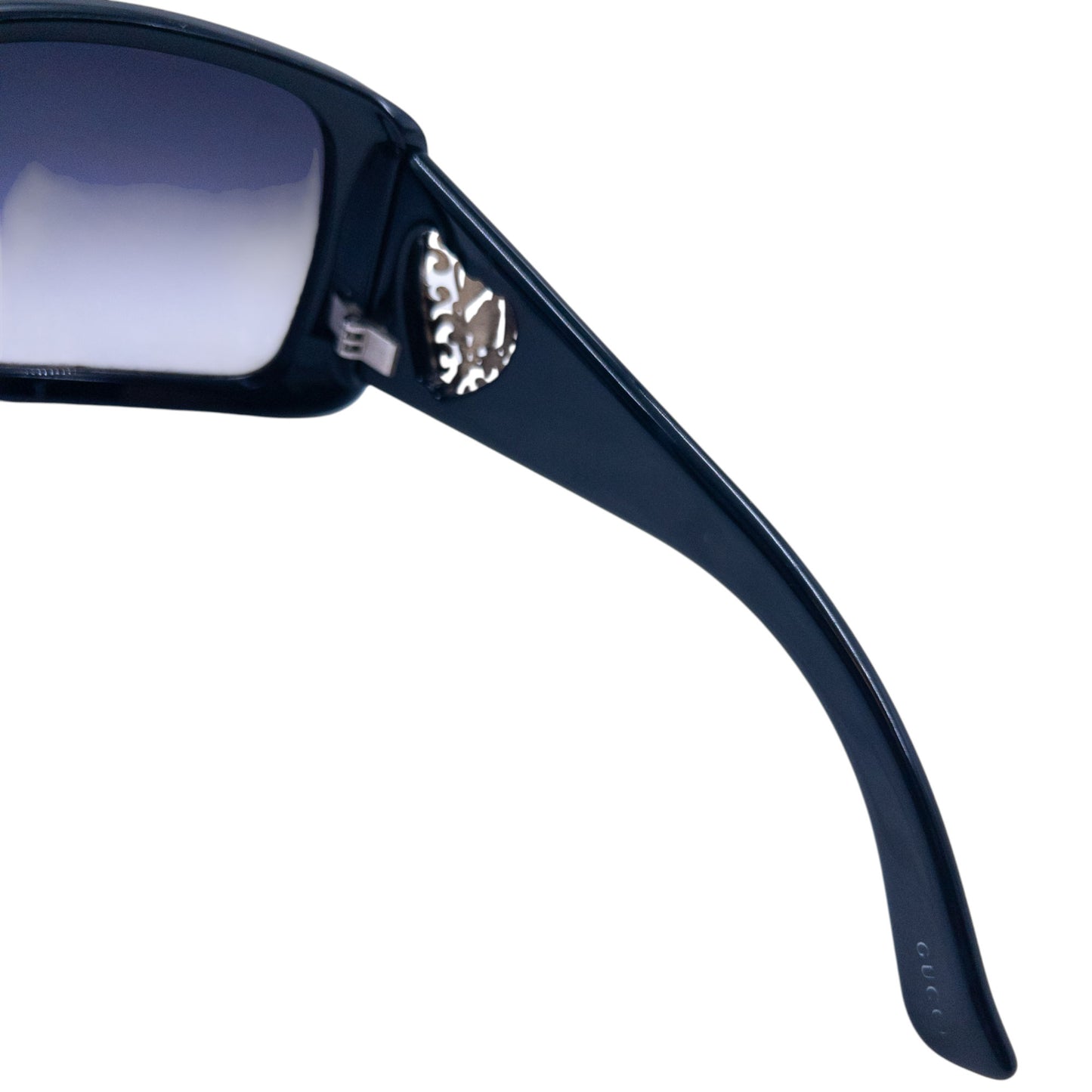 Vintage 2000s Gucci Heart Cut-Out Sunglasses