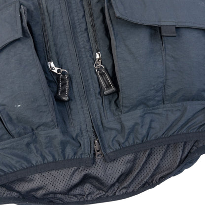 Vintage 2000s Nike ACG Multi Pocket Cargo Vest Gilet in black (polyester), photo 7