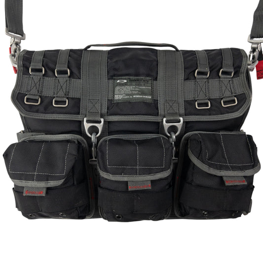 Vintage Oakley 'Dexter' Cargo Utility Crossbody Laptop Bag