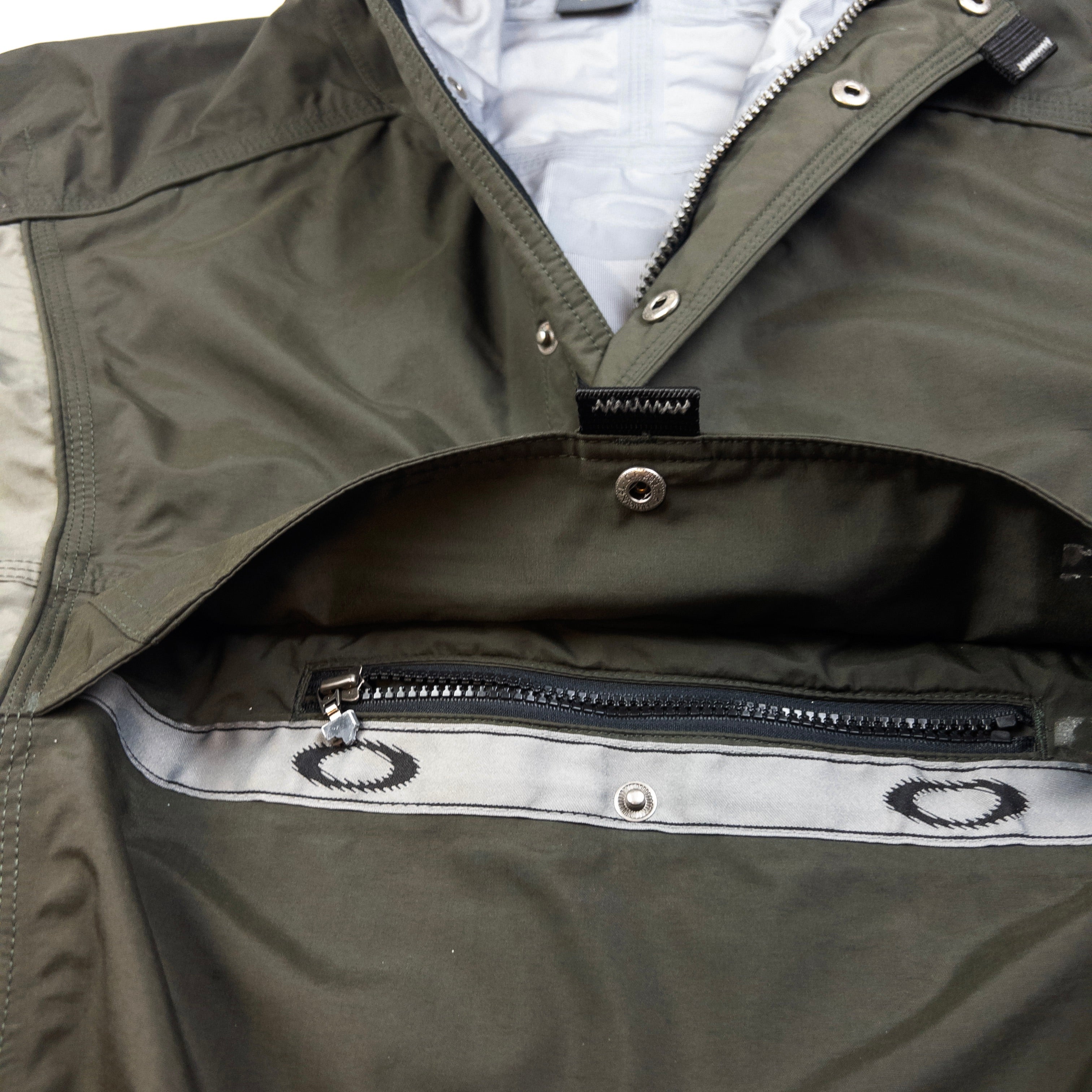 Vintage Oakley Q Zip Waterproof Jacket Size XL