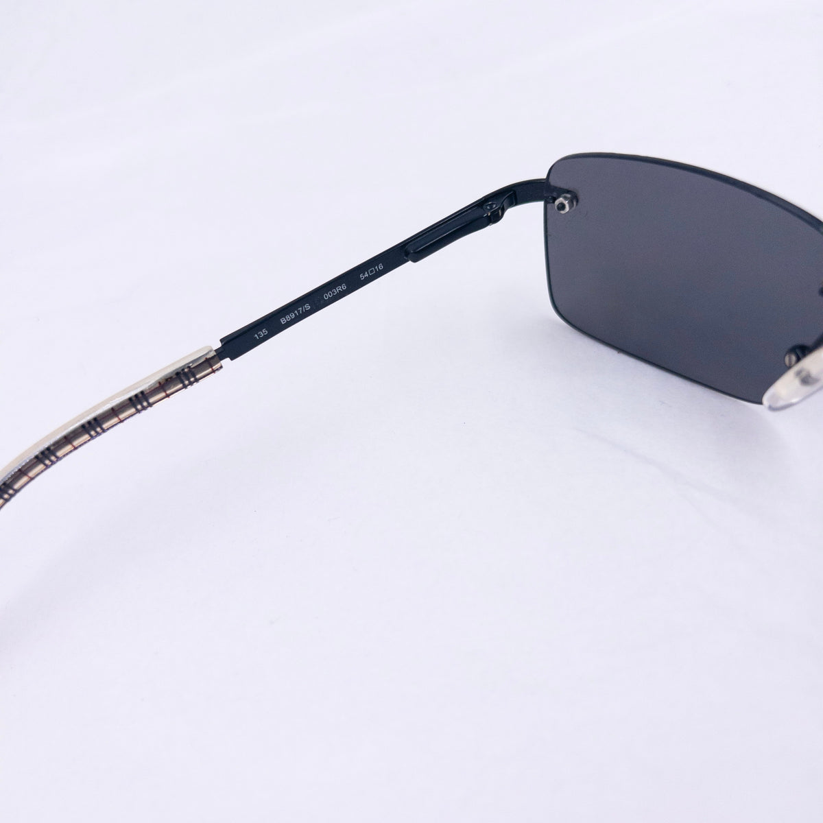 Vintage 2000s Burberry Nova Check Rimless Sunglasses