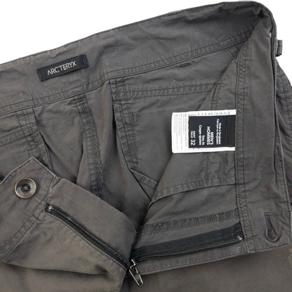 Vintage Arcteryx Trousers Size W32
