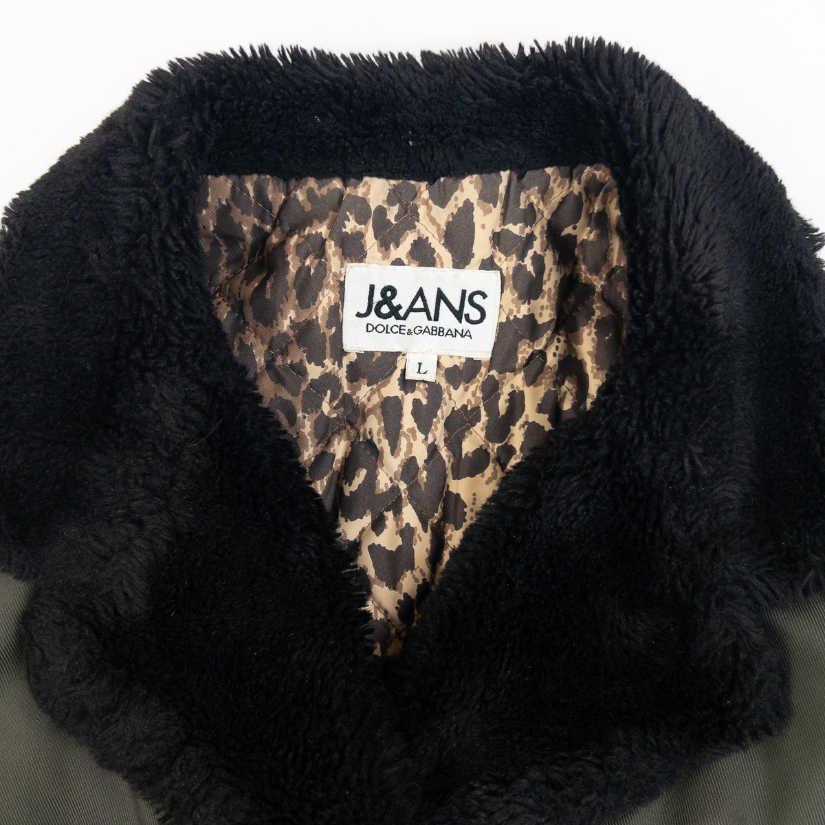 Vintage 2000s Dolce & Gabbana Leopard Print Lined Jacket in green, photo 4
