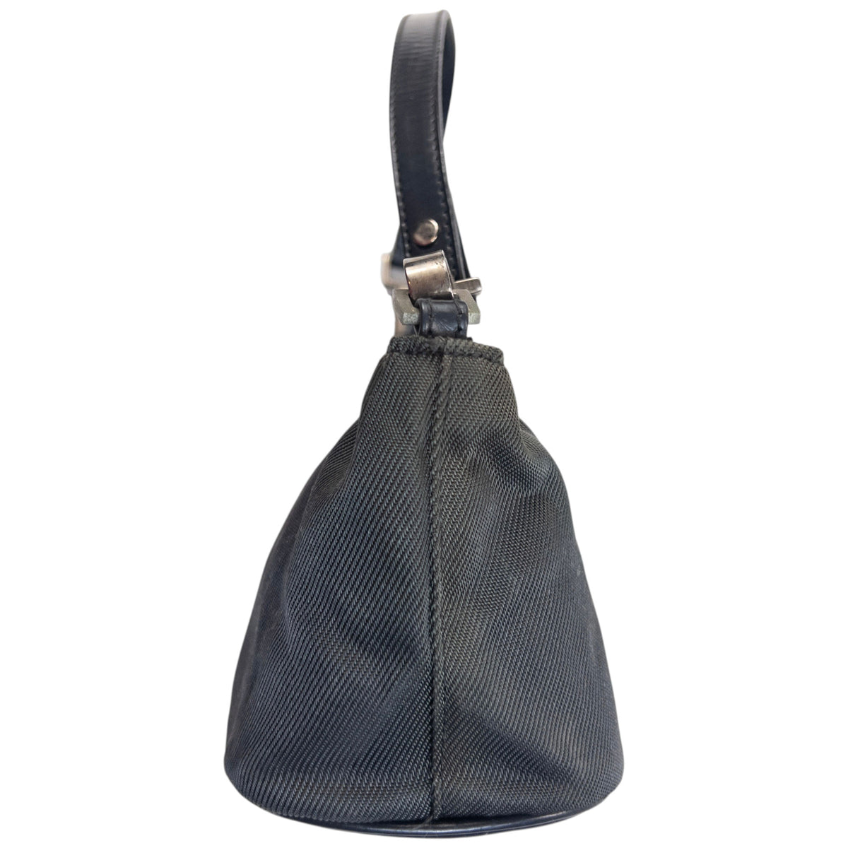 Vintage 2000s Gucci Baguette Shoulder Bag