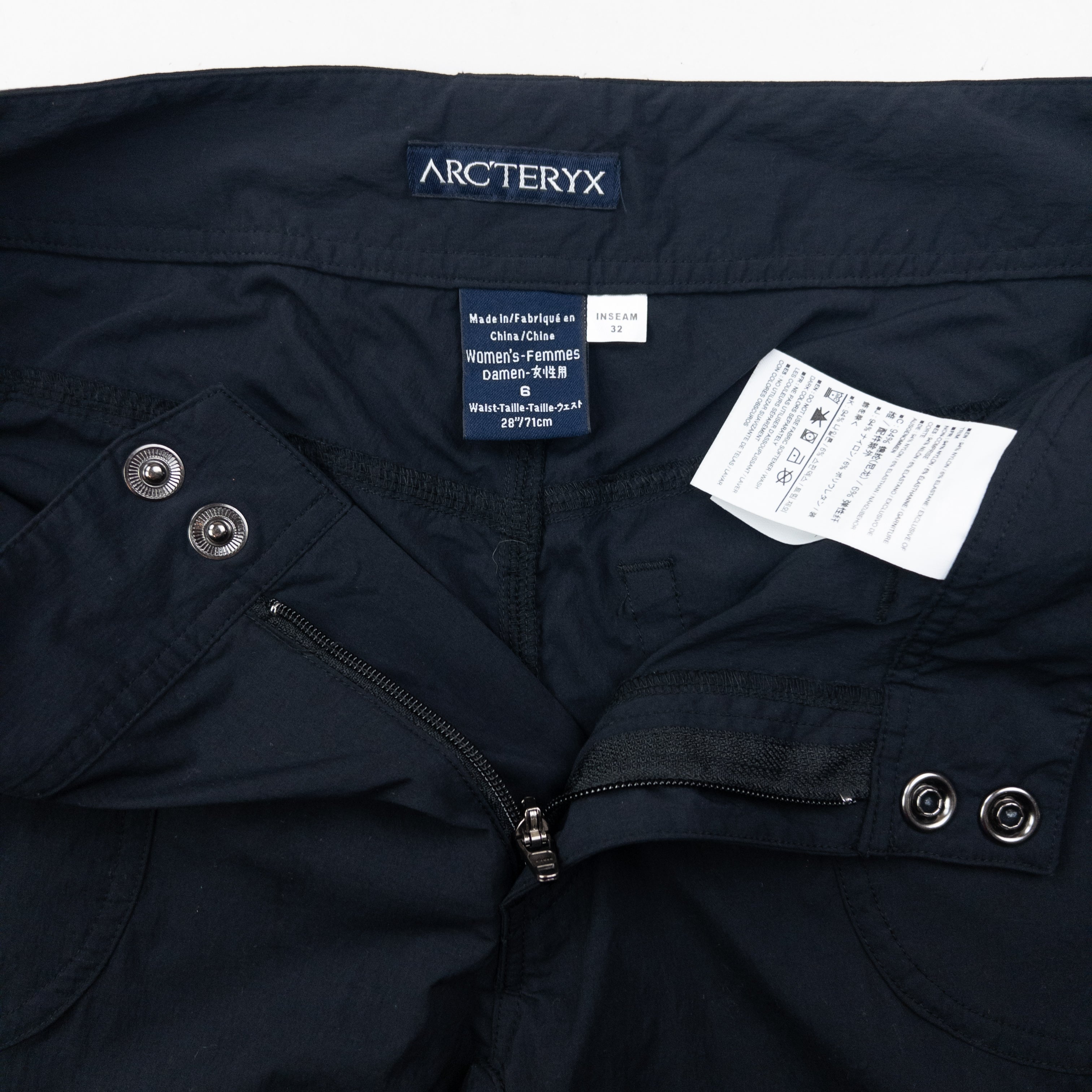 Vintage Arcteryx Lightweight Trousers Womens Size W31