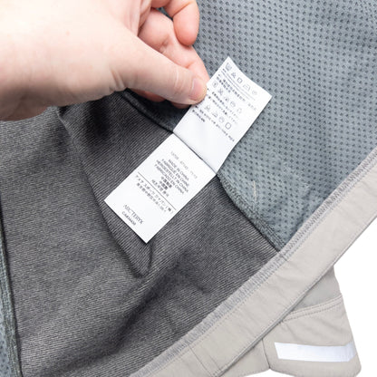 Vintage Arcteryx A2B Commuter Hardshell Jacket Size M