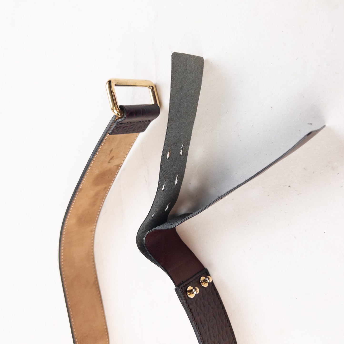 Burberry brown and burgundy leather belt textured finish gold-tone double prong buckle detail