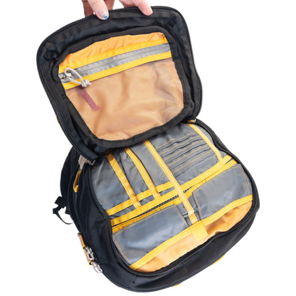 Vintage 2000s Mountain Hardwear Backpack