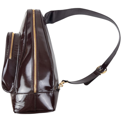 Vintage 90s Gucci Leather Sling Bag