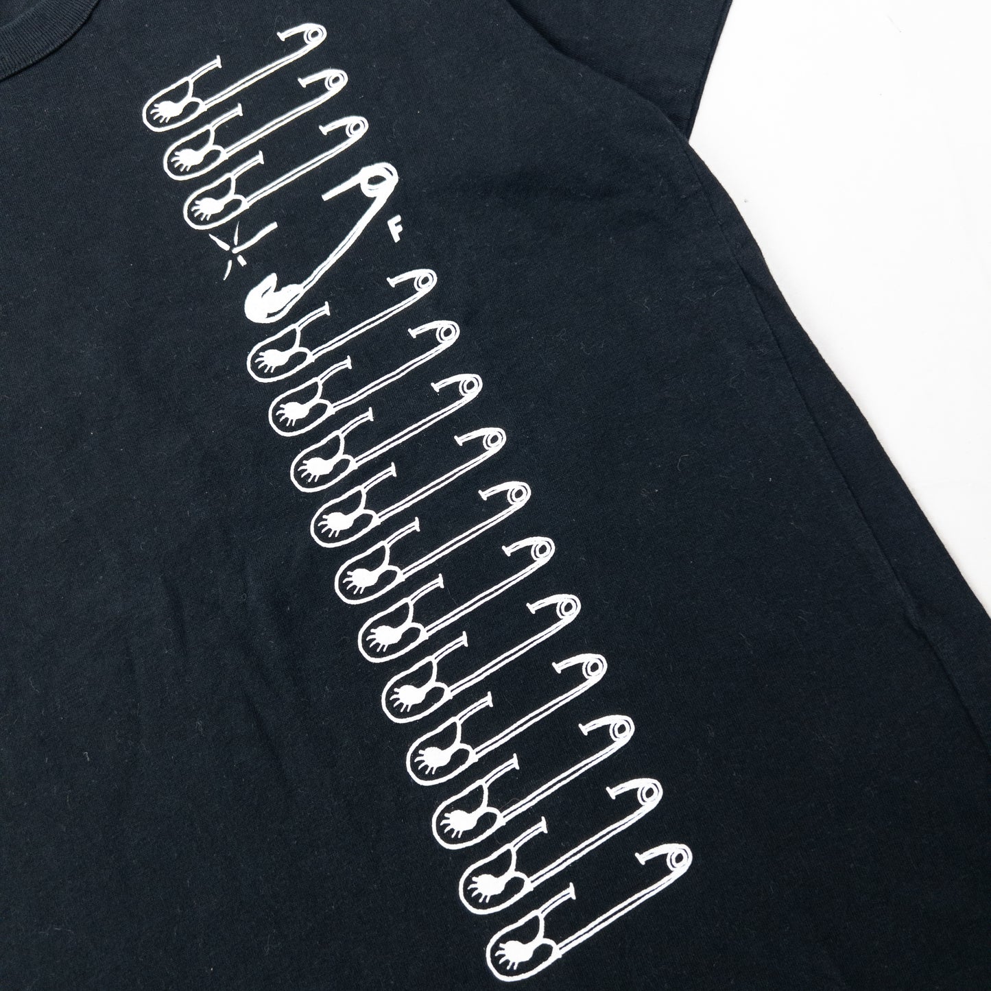 Comme Des Garçons BLACK Safety Pin Graphic T Shirt Womens Size S