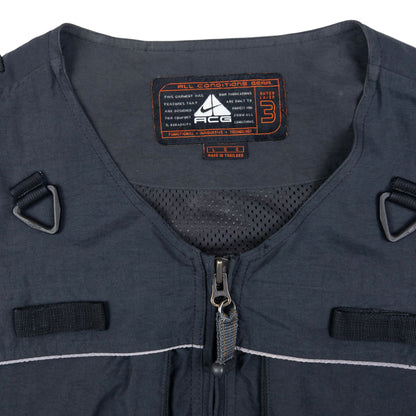 Vintage Nike ACG Cargo Vest Gilet Size L