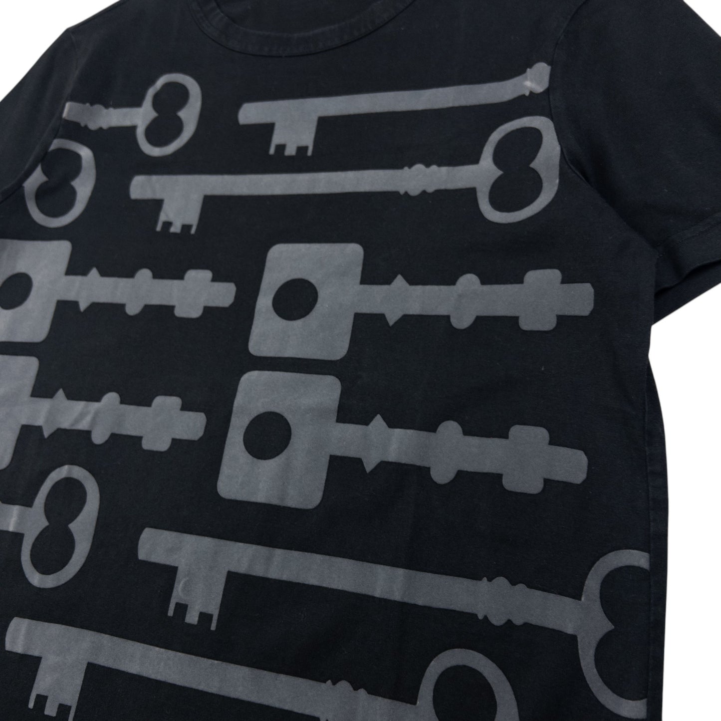 Vintage Junya Watanabe X Comme Des Garçons MAN Key T Shirt Size M