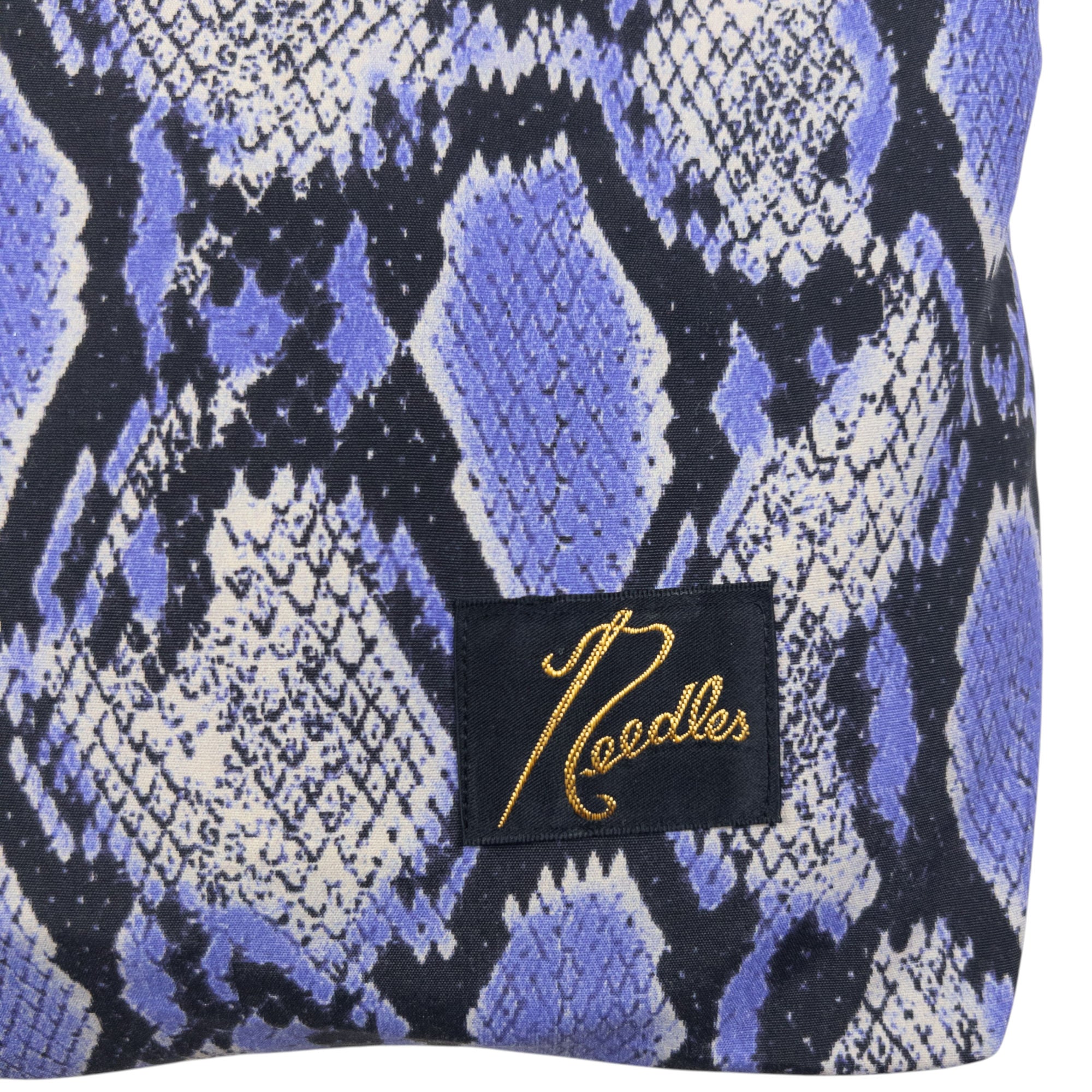 Vintage Needles Lightweight Snakeskin Pattern Crossbody Bag