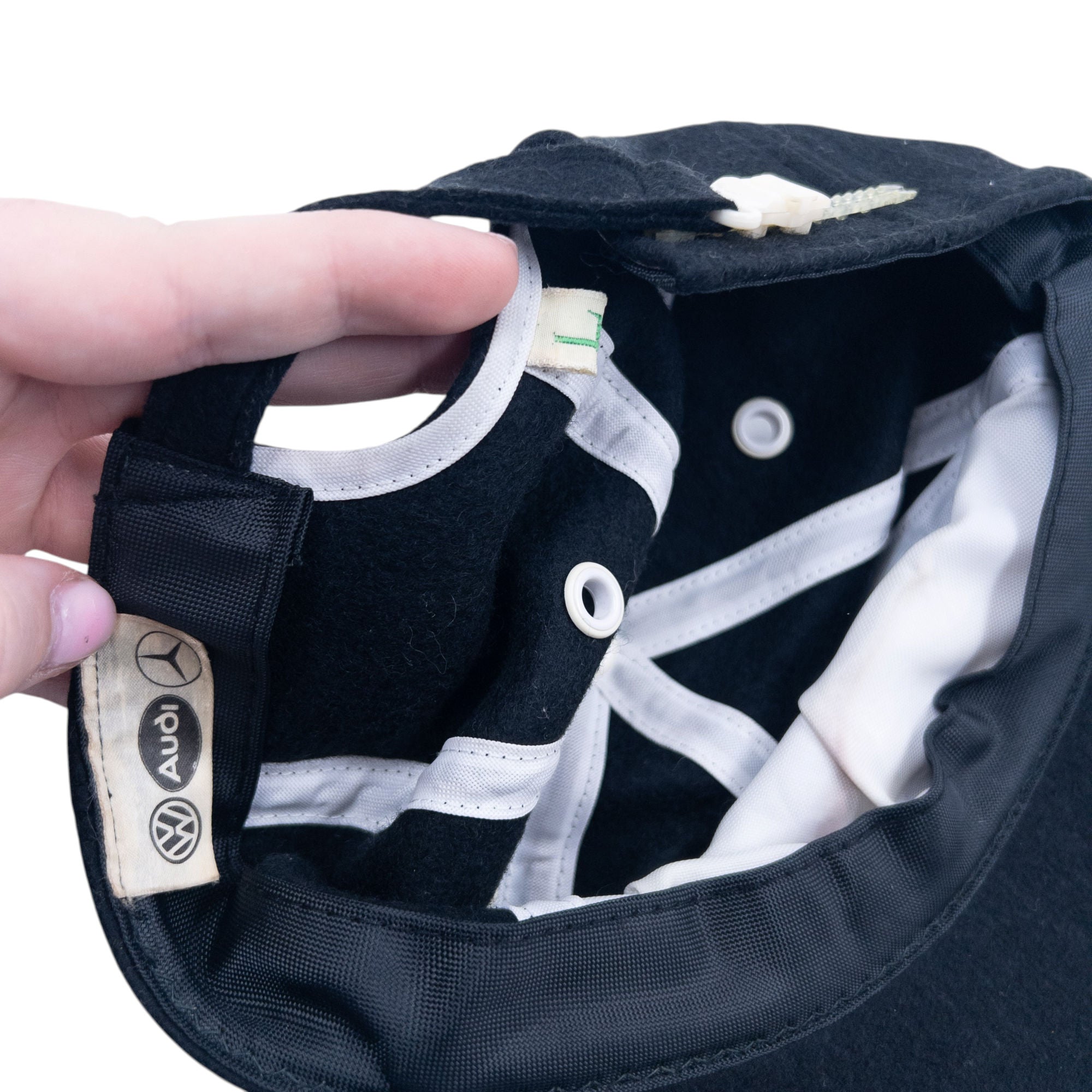 Vintage 80s Mercedes Benz Embroidered Wool Hat Size L