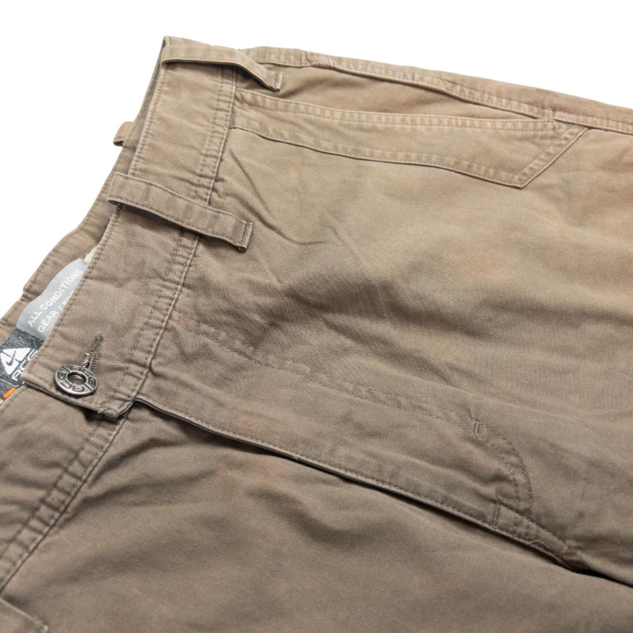 Vintage Nike ACG Cargo Trousers Size W33