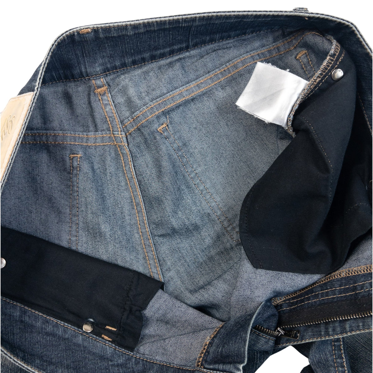 Vintage 2000s Gucci Washed Denim Straight Leg Jeans in blue, photo 7