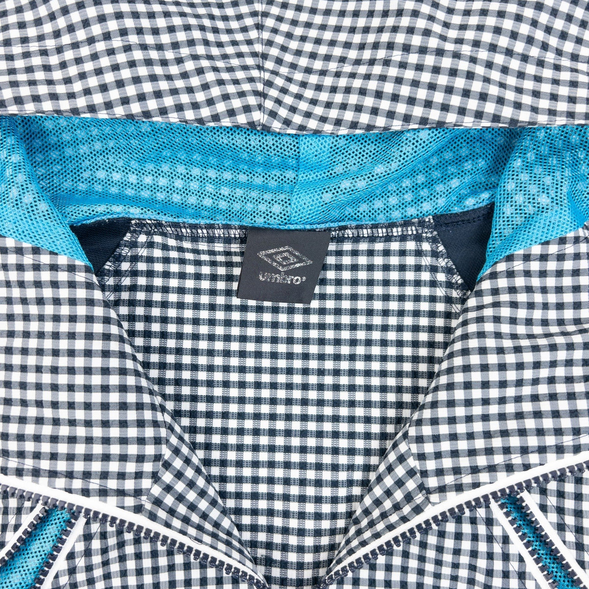 Vintage 2000s Umbro Gingham Zip Up Hooded Jacket in navy, photo 7