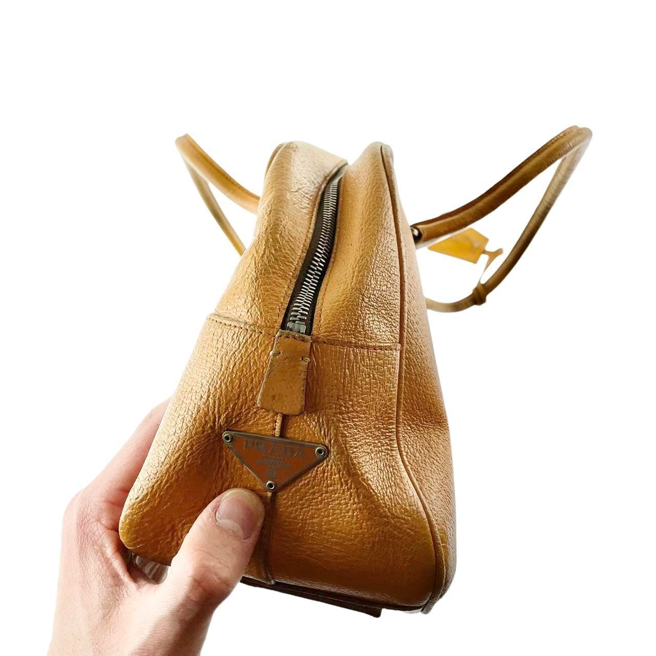 is this prada purse real? it's the tessuto flap shoulder purse :  r/LegitGrailsHub